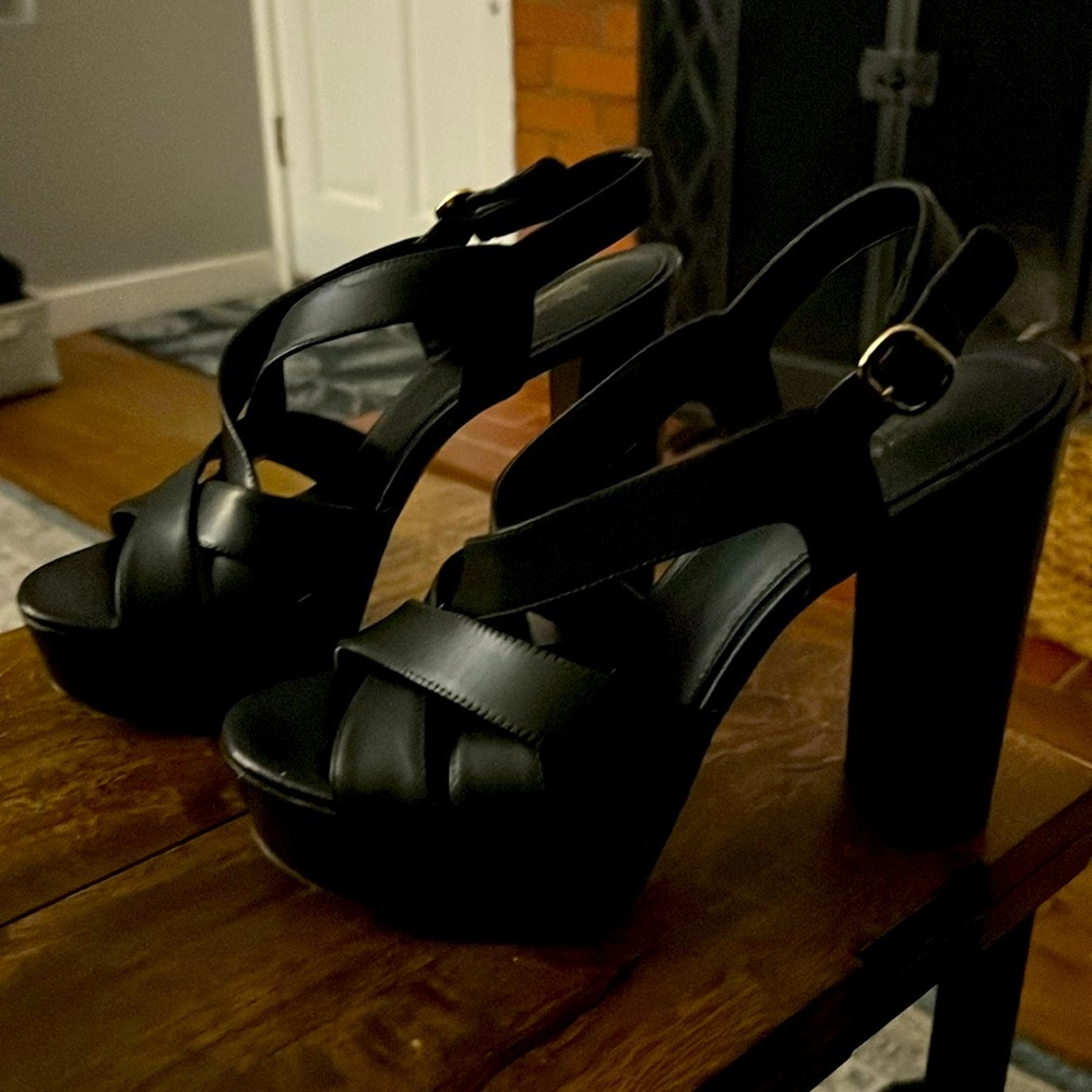 Michael Kors Black Leather Heels